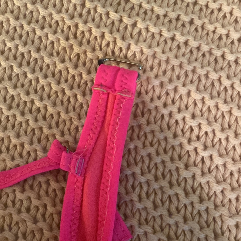 Bikini Top - Picture 2 of 3